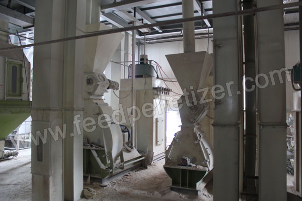 feed grinding machine